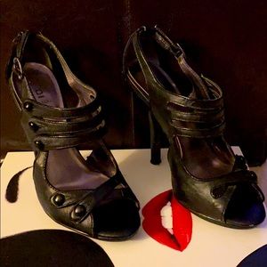 Bakers Victorianesque platform heels